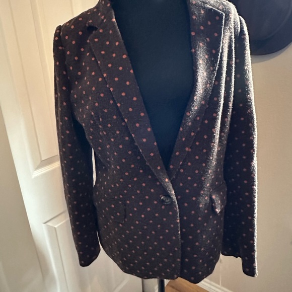 Wool like blazer w fashionable patches on sleeves - Picture 2 of 6